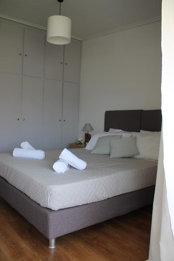 Blue Side Apartment In Porto Rafti Exterior photo